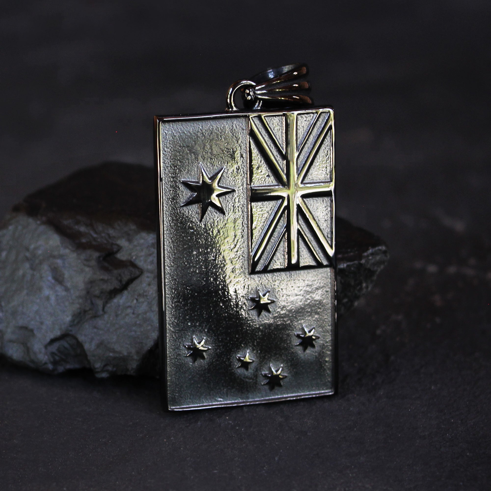 ‍Aussie Flag Pendant - Black (100% off)